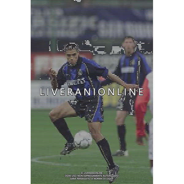 MILANO, 04-04-02 DFP/ MARCO LUSSOSO INTER-FEYENOORD (COPPA UEFA) NELLA FOTO: IVAN CORDOBA AG ALDO LIVERANI S A S