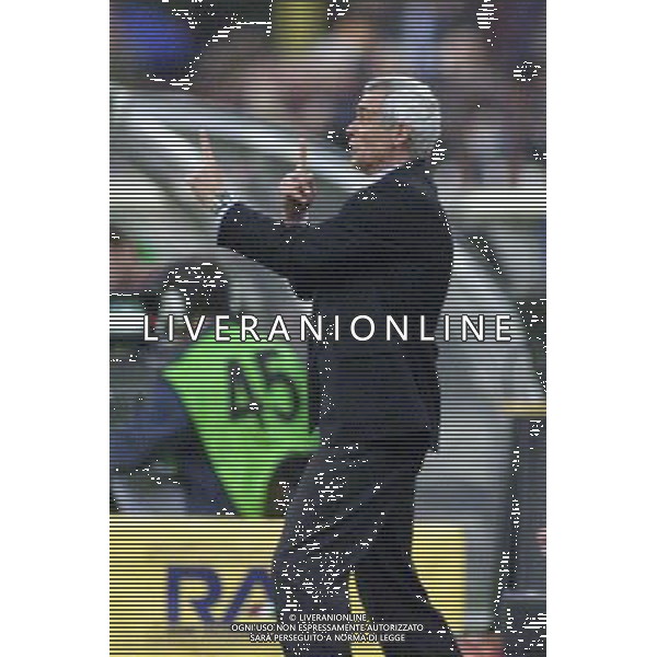 MILANO, 04-04-02 DFP/ MARCO LUSSOSO INTER-FEYENOORD (COPPA UEFA) NELLA FOTO: HECTOR CUPER AG ALDO LIVERANI S A S
