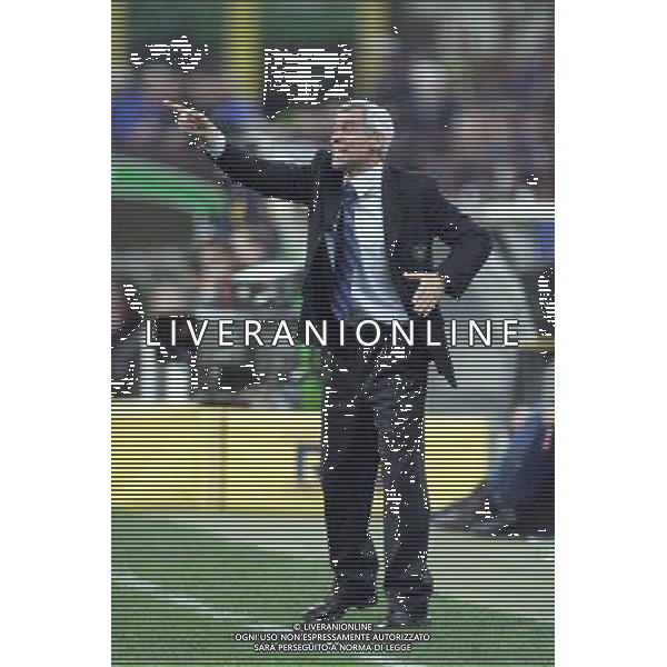 MILANO, 04-04-02 DFP/ MARCO LUSSOSO INTER-FEYENOORD (COPPA UEFA) NELLA FOTO: HECTOR CUPER AG ALDO LIVERANI S A S