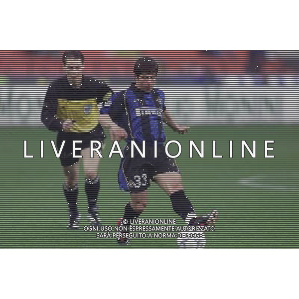 MILANO, 04-04-02 DFP/ MARCO LUSSOSO INTER-FEYENOORD (COPPA UEFA) NELLA FOTO: BELOZOGLU EMRE AG ALDO LIVERANI S A S