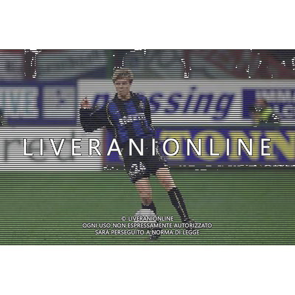 MILANO, 04-04-02 DFP/ MARCO LUSSOSO INTER-FEYENOORD (COPPA UEFA) NELLA FOTO: GRESKO AG ALDO LIVERANI S A S