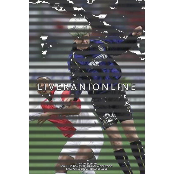MILANO, 04-04-02 DFP/ MARCO LUSSOSO INTER-FEYENOORD (COPPA UEFA) NELLA FOTO: GRESKO AG ALDO LIVERANI S A S