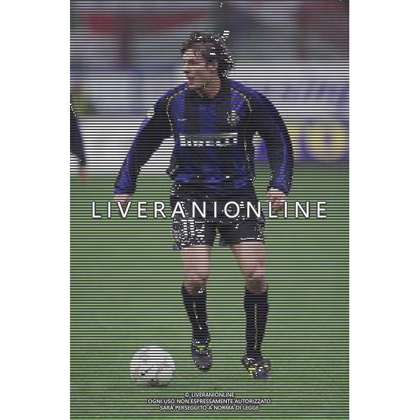 MILANO, 04-04-02 DFP/ MARCO LUSSOSO INTER-FEYENOORD (COPPA UEFA) NELLA FOTO: GULY AG ALDO LIVERANI S A S