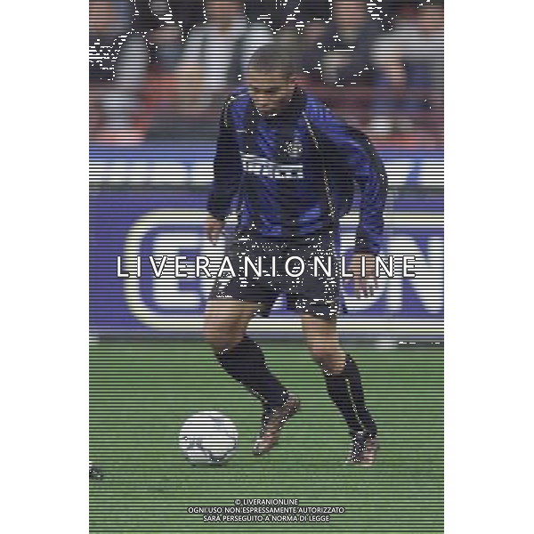 MILANO, 04-04-02 DFP/ MARCO LUSSOSO INTER-FEYENOORD (COPPA UEFA) NELLA FOTO: RONALDO AG ALDO LIVERANI S A S