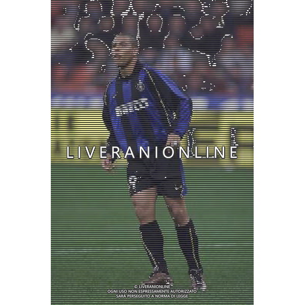 MILANO, 04-04-02 DFP/ MARCO LUSSOSO INTER-FEYENOORD (COPPA UEFA) NELLA FOTO: RONALDO AG ALDO LIVERANI S A S