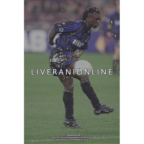 MILANO, 04-04-02 DFP/ MARCO LUSSOSO INTER-FEYENOORD (COPPA UEFA) NELLA FOTO: CLARENCE SEEDORF AG ALDO LIVERANI S A S