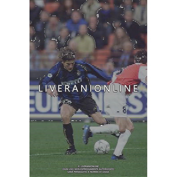 MILANO, 04-04-02 DFP/ MARCO LUSSOSO INTER-FEYENOORD (COPPA UEFA) NELLA FOTO: NICOLA VENTOLA AG ALDO LIVERANI S A S