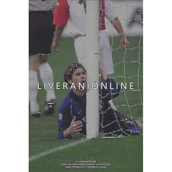 MILANO, 04-04-02 DFP/ MARCO LUSSOSO INTER-FEYENOORD (COPPA UEFA) NELLA FOTO: NICOLA VENTOLA AG ALDO LIVERANI S A S