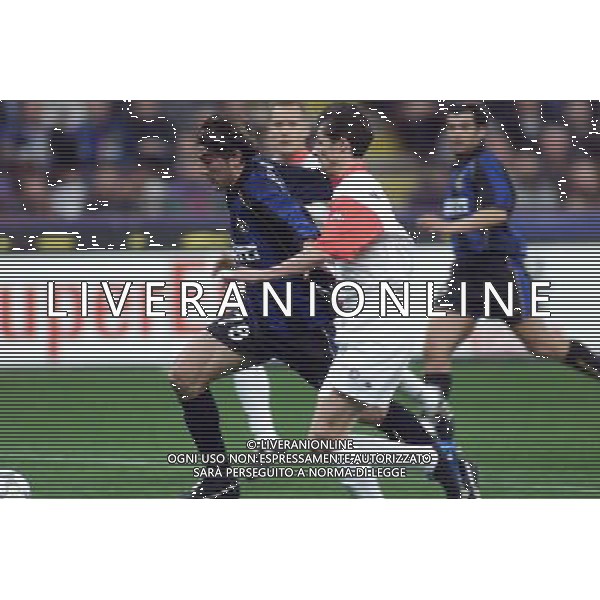 MILANO, 04-04-02 DFP/ MARCO LUSSOSO INTER-FEYENOORD (COPPA UEFA) NELLA FOTO: NICOLA VENTOLA AG ALDO LIVERANI S A S