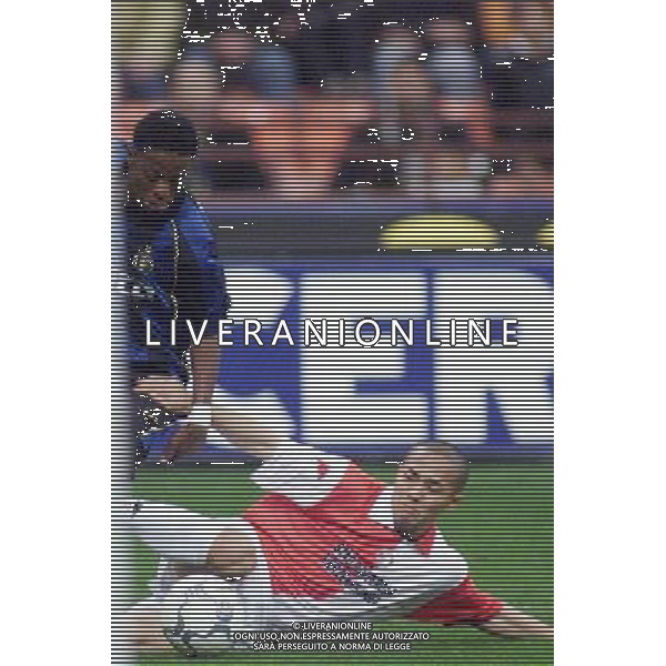 MILANO, 04-04-02 DFP/ MARCO LUSSOSO INTER-FEYENOORD (COPPA UEFA) NELLA FOTO: ONO AG ALDO LIVERANI S A S