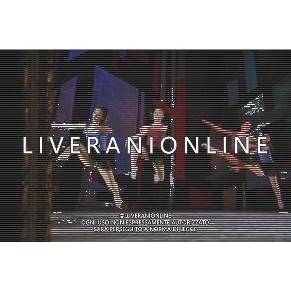 (130204) -- BISHKEK, March 4, 2013 () -- Dancers perform in the modern ballet show \'The Future in the Present\' in Bishkek, Kyrgyzstan, March 3, 2013. Kyrgyzstan\'s artist Talent Osmanov is the choreographer and costume designer of the modern ballet show. (/Roman)(axy) ©photoshot/AGENZIA ALDO LIVERANI SAS - ITALY ONLY - Ballerini si esibiscono nello spettacolo di balletto moderno \'Il Futuro nel Presente\' a Bishkek, Kirghizistan, 3 marzo 2013.