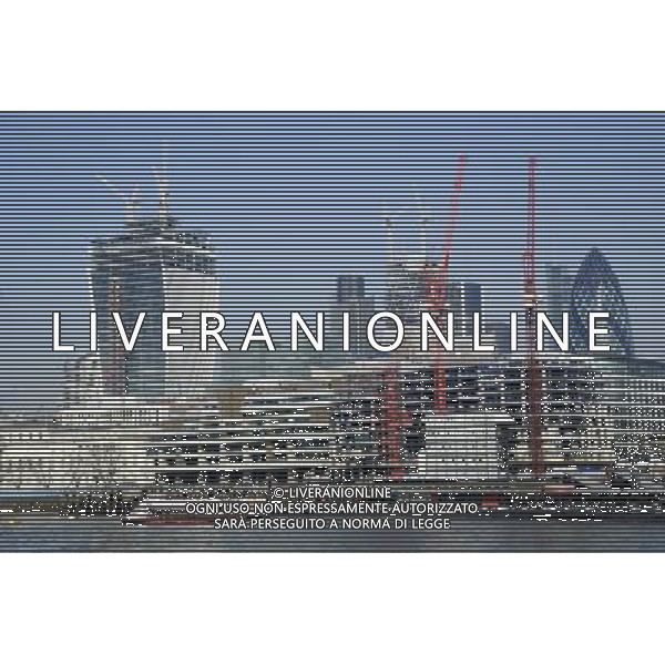 General view of 20 Fenchurch Street, colloquially known as the Walkie Talkie ©photoshot/AGENZIA ALDO LIVERANI SAS - ITALY ONLY - Veduta generale del 20 Fenchurch Street a Londra, nota come il Walkie Talkie