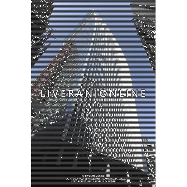 General view of 20 Fenchurch Street, colloquially known as the Walkie Talkie ©photoshot/AGENZIA ALDO LIVERANI SAS - ITALY ONLY - Veduta generale del 20 Fenchurch Street a Londra, nota come il Walkie Talkie