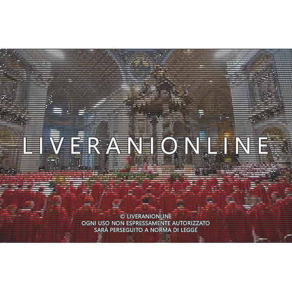 Citta\'Ê del Vaticano, 12 03 2013. Basilica di S.Pietro, Messa Pro Eligendo Pontefice alla presenza di tutti i Cardinali papabili. ©Flavio Ianniello/AGENZIA ALDO LIVERANI SAS