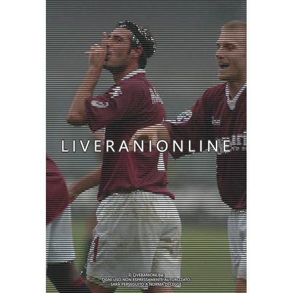 TORINO-CHIEVO COPPA ITALIA TIM 14/09/2004 NELLA FOTO ESULTANZA DI MASSIMO MARAZZINA DOPO IL GOL DI FRANCO PH GIGI ARCAINI/AG.ALDO LIVERANI