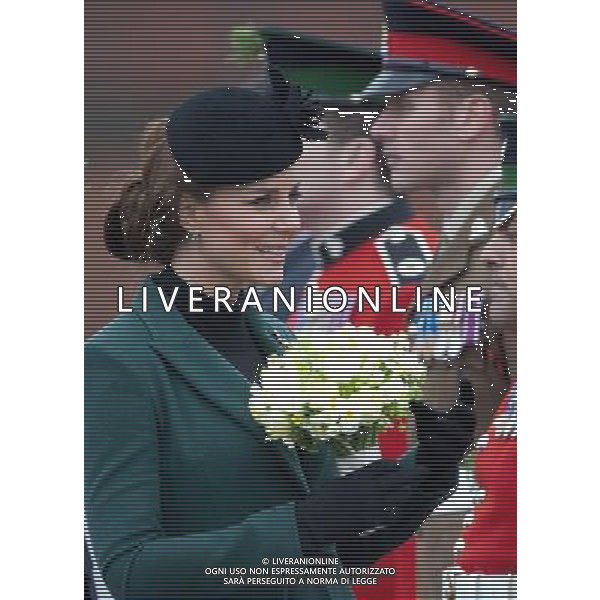 The Duke and Duchess of Cambridge visit the 1st Battalion Irish Guards at the St Patrickês Day Parade at Mons Barracks, Aldershot, Hampshire, UK. The Duke of Cambridge attended the Parade as Colonel of the Regiment. Her Royal Highness presented the traditional sprigs of shamrocks to the Officers and Guardsmen of the Regiment. 17-3-2013 ©photoshot/AGENZIA ALDO LIVERANI SAS - ITALY ONLY - REALI INGLESI: Il principe William d\'inghilterra con la moglie kate middleton in visita al 1mo battaglione delle Guardie irlandesi alla parata nel giorno di san patrizio, Hampshire, Regno Unito 17 marzo 2013 