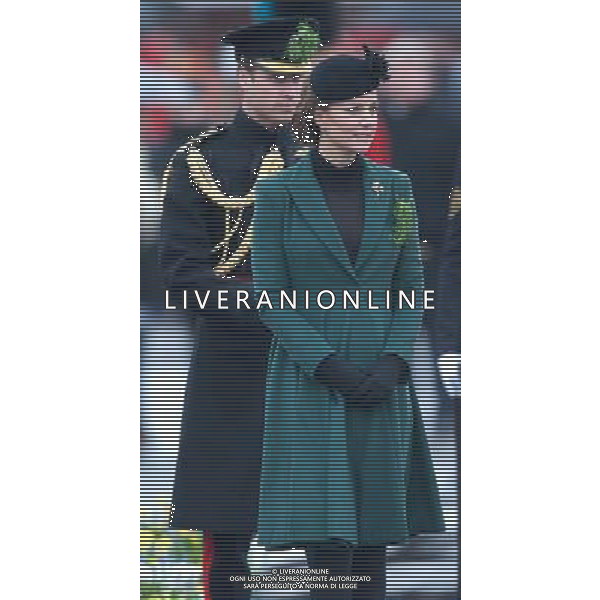 The Duke and Duchess of Cambridge visit the 1st Battalion Irish Guards at the St Patrickês Day Parade at Mons Barracks, Aldershot, Hampshire, UK. The Duke of Cambridge attended the Parade as Colonel of the Regiment. Her Royal Highness presented the traditional sprigs of shamrocks to the Officers and Guardsmen of the Regiment. 17-3-2013 ©photoshot/AGENZIA ALDO LIVERANI SAS - ITALY ONLY - REALI INGLESI: Il principe William d\'inghilterra con la moglie kate middleton in visita al 1mo battaglione delle Guardie irlandesi alla parata nel giorno di san patrizio, Hampshire, Regno Unito 17 marzo 2013 
