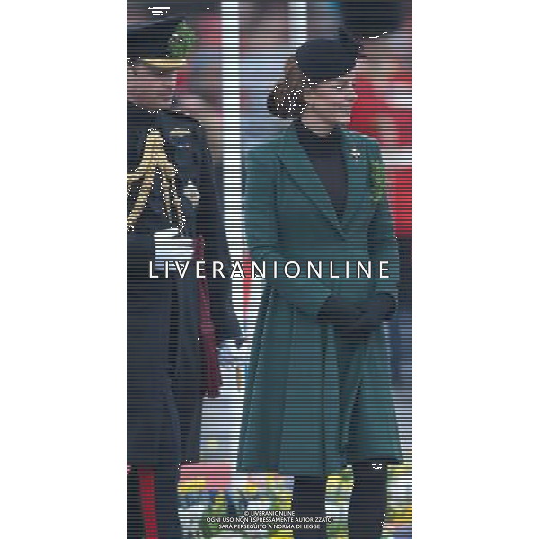 The Duke and Duchess of Cambridge visit the 1st Battalion Irish Guards at the St Patrickês Day Parade at Mons Barracks, Aldershot, Hampshire, UK. The Duke of Cambridge attended the Parade as Colonel of the Regiment. Her Royal Highness presented the traditional sprigs of shamrocks to the Officers and Guardsmen of the Regiment. 17-3-2013 ©photoshot/AGENZIA ALDO LIVERANI SAS - ITALY ONLY - REALI INGLESI: Il principe William d\'inghilterra con la moglie kate middleton in visita al 1mo battaglione delle Guardie irlandesi alla parata nel giorno di san patrizio, Hampshire, Regno Unito 17 marzo 2013 