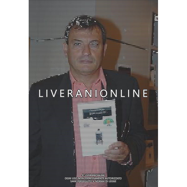 Milano 15/09/2004 Presentazione del libro\'Sono Stato Io\' di Oliviero Beha nella foto: Oliviero Beha l\'autore foto Danilo Recalcati/AG.Aldo Liverani