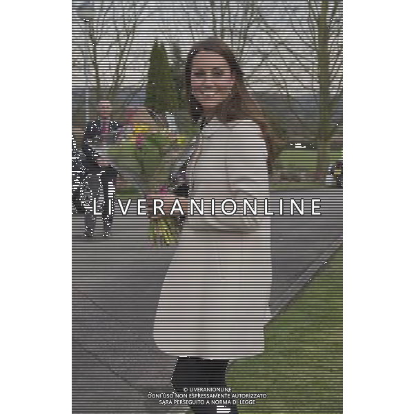 The Duke of Cambridge, Patron, and The Duchess of Cambridge will visit the offices of Child Bereavement UK, Saunderton, Buckinghamshire. ©photoshot/AGENZIA ALDO LIVERANI SAS - ITALY ONLY - REALI INGLESI: Kate Middleton Duchessa di Cambridge in visita agli uffici di Child Bereavement , Saunderton, Buckinghamshire.