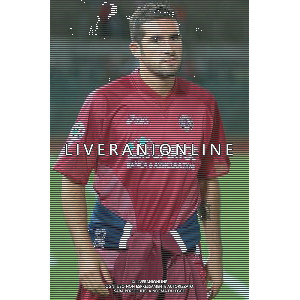LIVORNO,15 SETTEMBRE 2004 LIVORNO - LECCE COPPA ITALIA TIM CUP NELLA FOTO: CRISTIANO LUCARELLI FOTO:BIZZI-AGENZIA ALDO LIVERANI