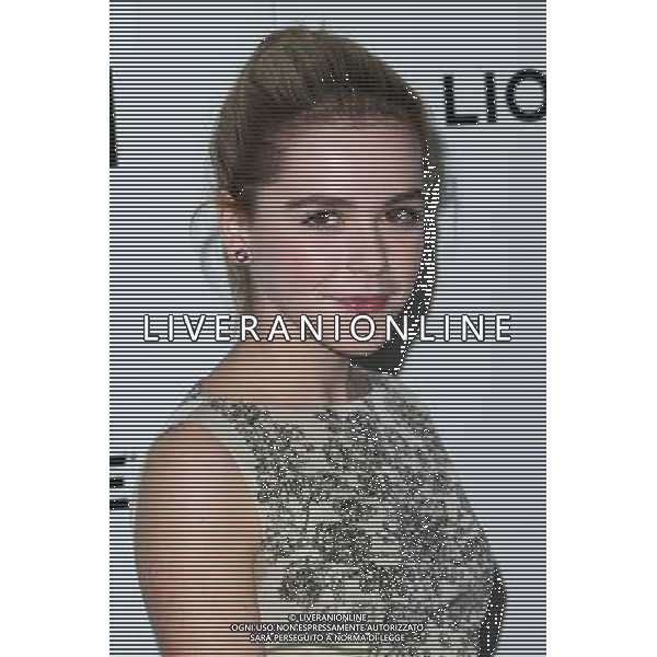 LOS ANGELES, CA - MARCH 20: Kiernan Shipka at the \'Mad Men\' Season 6 Los Angeles Premiere held at the Director\'s Guild of America on March 20, 2013 in Los Angeles, California. Credit: MediaPunch Inc. PREMIERA SERIAL MAD MEN SEZON 6 FOT. MEDIAPUNCH/NEWSPIX.PL US, FRANCE AND GERMANY OUT !!! --- Newspix.pl /AGENZIA ALDO LIVERANI SAS/ITALY ONLY - EDITORIAL USE ONLY *** Local Caption *** www.newspix.pl mail us: info@newspix.pl call us: 0048 022 23 22 222 --- Polish Picture Agency by Ringier Axel Springer Poland