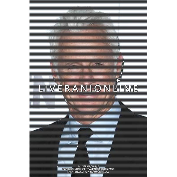 LOS ANGELES, CA - MARCH 20: John Slattery at the \'Mad Men\' Season 6 Los Angeles Premiere held at the Director\'s Guild of America on March 20, 2013 in Los Angeles, California. Credit: MediaPunch Inc. PREMIERA SERIAL MAD MEN SEZON 6 FOT. MEDIAPUNCH/NEWSPIX.PL US, FRANCE AND GERMANY OUT !!! --- Newspix.pl /AGENZIA ALDO LIVERANI SAS/ITALY ONLY - EDITORIAL USE ONLY *** Local Caption *** www.newspix.pl mail us: info@newspix.pl call us: 0048 022 23 22 222 --- Polish Picture Agency by Ringier Axel Springer Poland