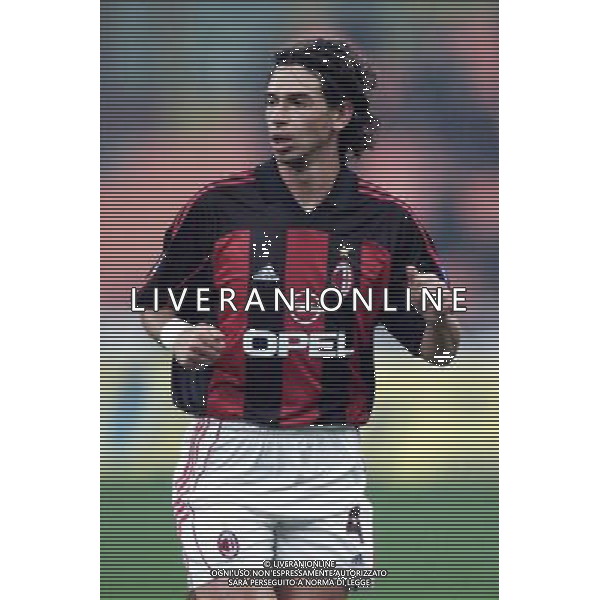 MILANO, 22-11-01 DFP/ MARCO LUSSOSO MILAN - SPORTING LISBONA (COPPA UEFA) NELLA FOTO: DEMETRIO ALBERTINI AG ALDO LIVERANI S A S