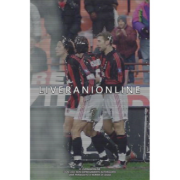 MILANO, 22-11-01 DFP/ MARCO LUSSOSO MILAN - SPORTING LISBONA (COPPA UEFA) NELLA FOTO: ESULTANZA MILAN AG ALDO LIVERANI S A S