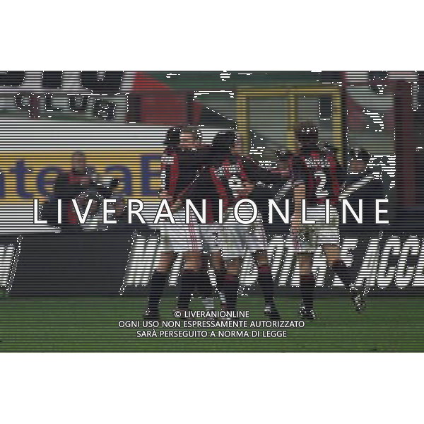 MILANO, 22-11-01 DFP/ MARCO LUSSOSO MILAN - SPORTING LISBONA (COPPA UEFA) NELLA FOTO: ESULTANZA MILAN AG ALDO LIVERANI S A S
