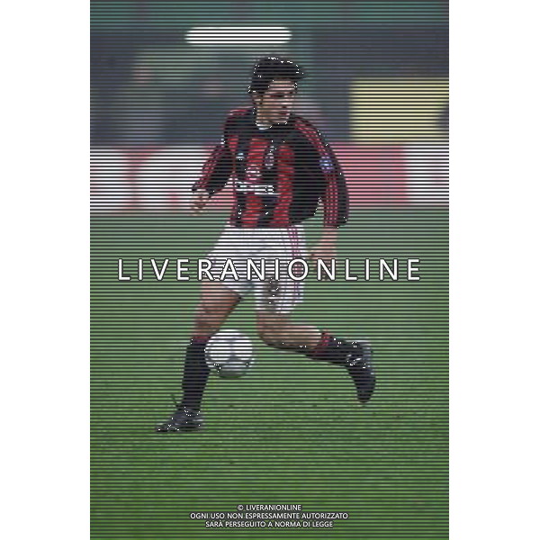 MILANO, 22-11-01 DFP/ MARCO LUSSOSO MILAN - SPORTING LISBONA (COPPA UEFA) NELLA FOTO: GENNARO GATTUSO AG ALDO LIVERANI S A S