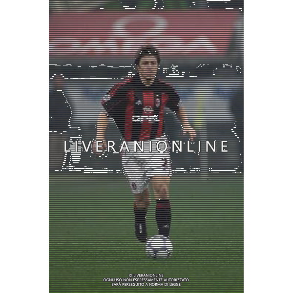 MILANO, 22-11-01 DFP/ MARCO LUSSOSO MILAN - SPORTING LISBONA (COPPA UEFA) NELLA FOTO: THOMAS HELVEG AG ALDO LIVERANI S A S
