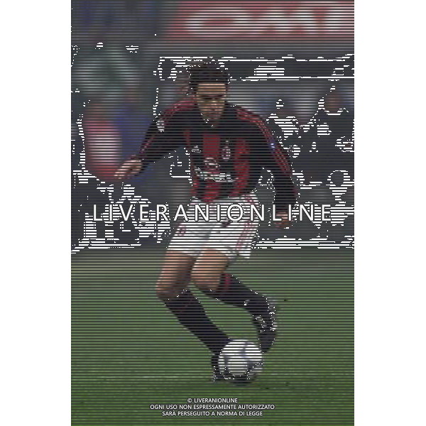MILANO, 22-11-01 DFP/ MARCO LUSSOSO MILAN - SPORTING LISBONA (COPPA UEFA) NELLA FOTO: FILIPPO INZAGHI AG ALDO LIVERANI S A S