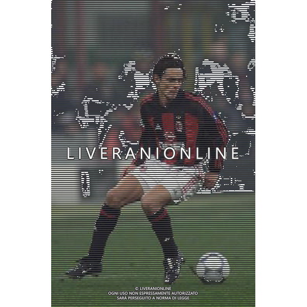 MILANO, 22-11-01 DFP/ MARCO LUSSOSO MILAN - SPORTING LISBONA (COPPA UEFA) NELLA FOTO: FILIPPO INZAGHI AG ALDO LIVERANI S A S