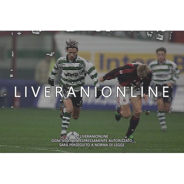 MILANO, 22-11-01 DFP/ MARCO LUSSOSO MILAN - SPORTING LISBONA (COPPA UEFA) NELLA FOTO: JOAO PINTO AG ALDO LIVERANI S A S