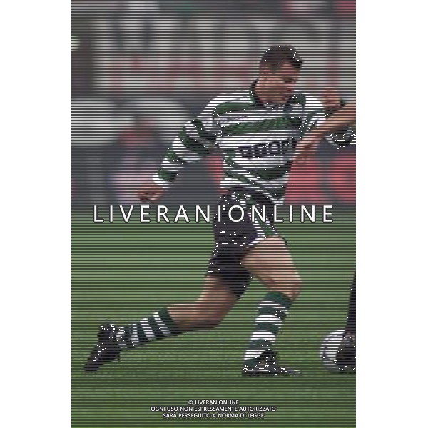 MILANO, 22-11-01 DFP/ MARCO LUSSOSO MILAN - SPORTING LISBONA (COPPA UEFA) NELLA FOTO: NICULAE AG ALDO LIVERANI S A S