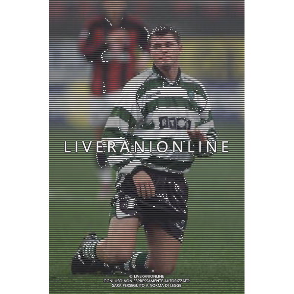 MILANO, 22-11-01 DFP/ MARCO LUSSOSO MILAN - SPORTING LISBONA (COPPA UEFA) NELLA FOTO: NICULAE AG ALDO LIVERANI S A S
