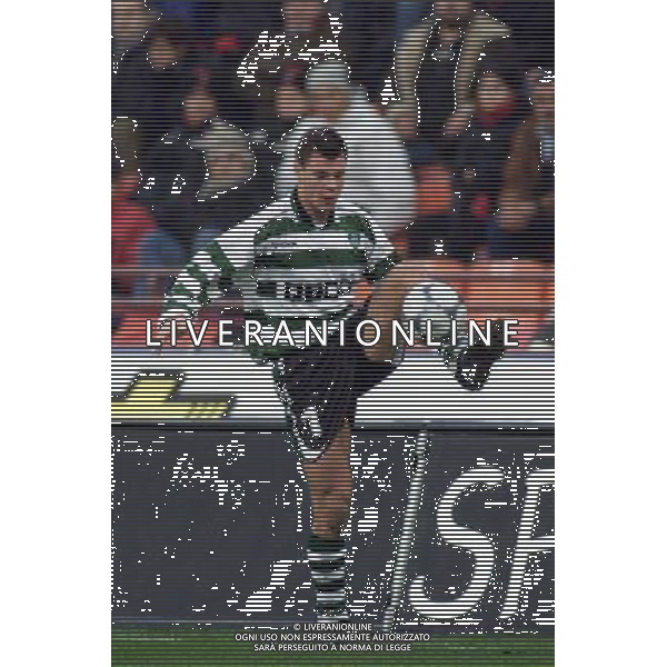 MILANO, 22-11-01 DFP/ MARCO LUSSOSO MILAN - SPORTING LISBONA (COPPA UEFA) NELLA FOTO: NICULAE AG ALDO LIVERANI S A S