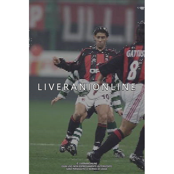 MILANO, 22-11-01 DFP/ MARCO LUSSOSO MILAN - SPORTING LISBONA (COPPA UEFA) NELLA FOTO: RUI COSTA AG ALDO LIVERANI S A S