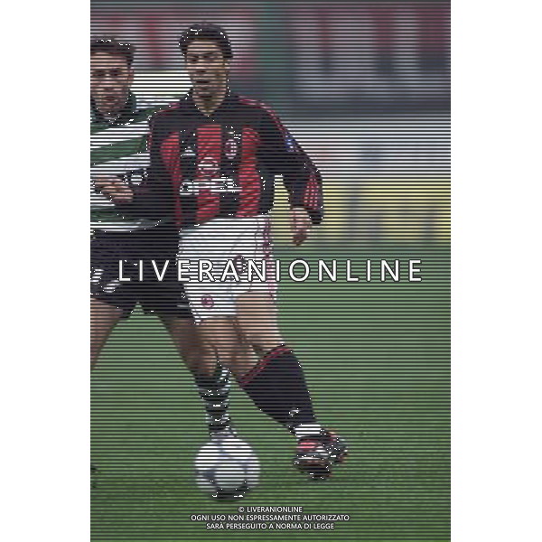 MILANO, 22-11-01 DFP/ MARCO LUSSOSO MILAN - SPORTING LISBONA (COPPA UEFA) NELLA FOTO: RUI COSTA AG ALDO LIVERANI S A S