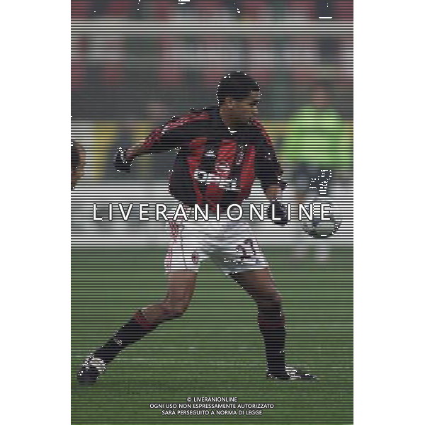 MILANO, 22-11-01 DFP/ MARCO LUSSOSO MILAN - SPORTING LISBONA (COPPA UEFA) NELLA FOTO: SERGINHO AG ALDO LIVERANI S A S