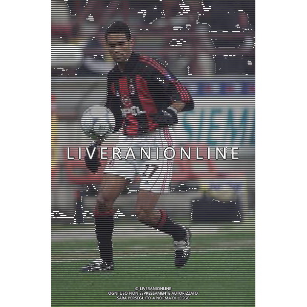 MILANO, 22-11-01 DFP/ MARCO LUSSOSO MILAN - SPORTING LISBONA (COPPA UEFA) NELLA FOTO: SERGINHO AG ALDO LIVERANI S A S