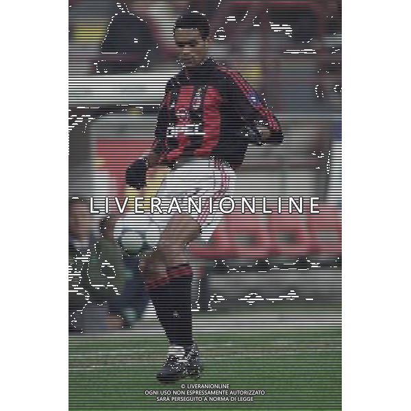 MILANO, 22-11-01 DFP/ MARCO LUSSOSO MILAN - SPORTING LISBONA (COPPA UEFA) NELLA FOTO: SERGINHO AG ALDO LIVERANI S A S