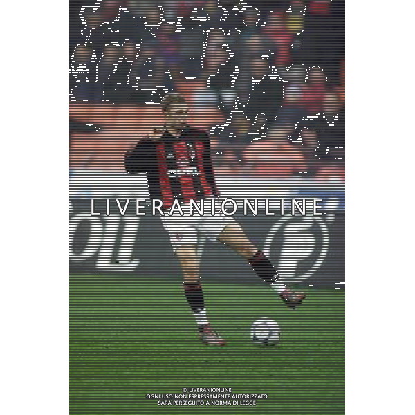 MILANO, 22-11-01 DFP/ MARCO LUSSOSO MILAN - SPORTING LISBONA (COPPA UEFA) NELLA FOTO: ANDRIY SHEVCHENKO AG ALDO LIVERANI S A S