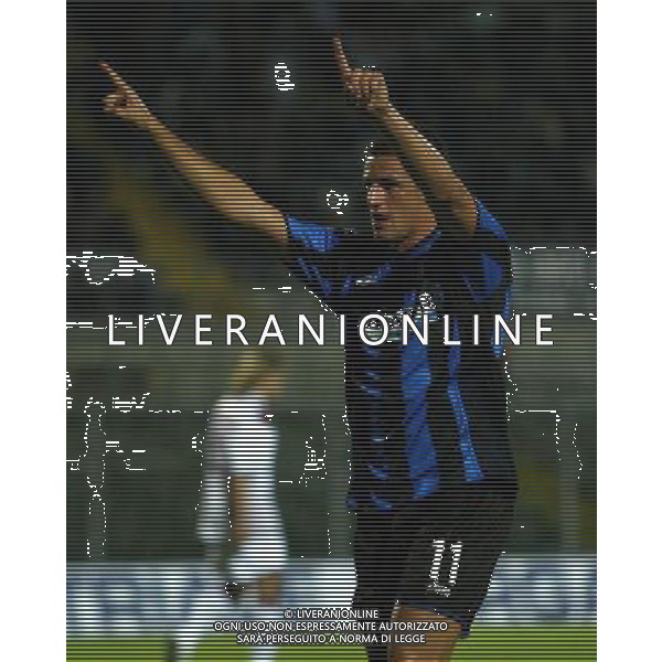 ATALANTA-REGGINA COPPA ITALIA TIM CUP 16/09/04 NELLA FOTO ESULTANZA DOPO IL GOL DI BUDAN FOTO EMILIO ANDREOLI/AGENZIA ALDO LIVERANI