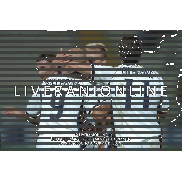 PARMA-MARIBOR COPPA UEFA 16/09/04 NELLA FOTO ESULTANZA PARMA DOPO IL SECONDO GOL DI MACCARONE FOTO MARCO LUZZANI/AGENZIA ALDO LIVERANI