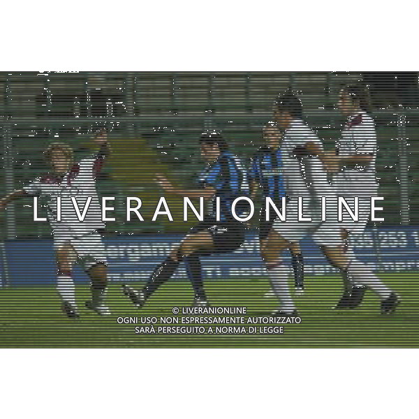 Atalanta-reggina Coppa Italia Tim Cup 16/08/04 nella foto il gol di luigi sala foto emilio andreoli/ag aldo liverani