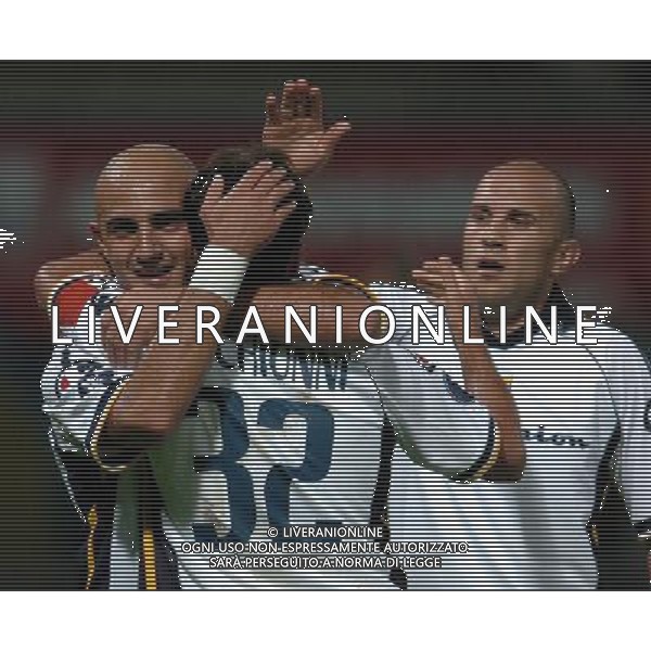 Parma 16-09-2004 Coppa UEFA 2004/05 Parma-Maribor 3:2 nella foto marchionni esulta con maccarone ph marco Luzzani/ag aldo liverani s.a.s.