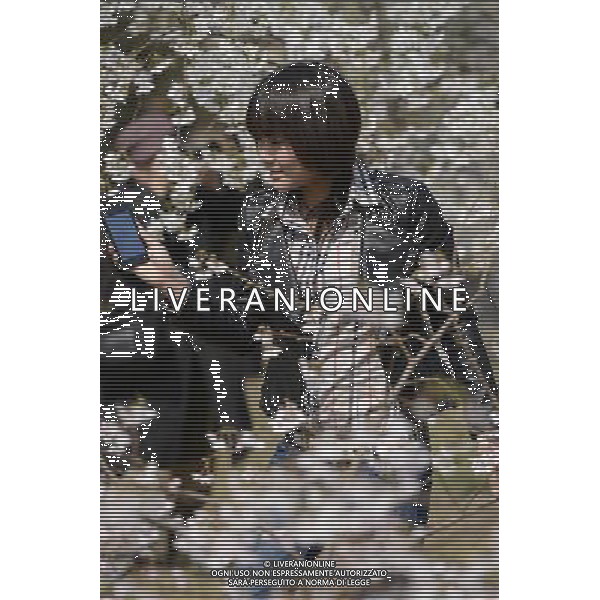 (130322) -- BEIJING, March 22, 2013 () -- A visitor takes pictures of cherry blossoms at the Yuyuantan Park in Beijing, capital of China, March 22, 2013. The 25th Yuyuantan Cherry Blossom Festival will kick off on Saturday. (/Li Jundong) (zc) ©Photoshot/AGENZIA ALDO LIVERANI SAS-ITALY ONLY - EDITORIAL USE ONLY