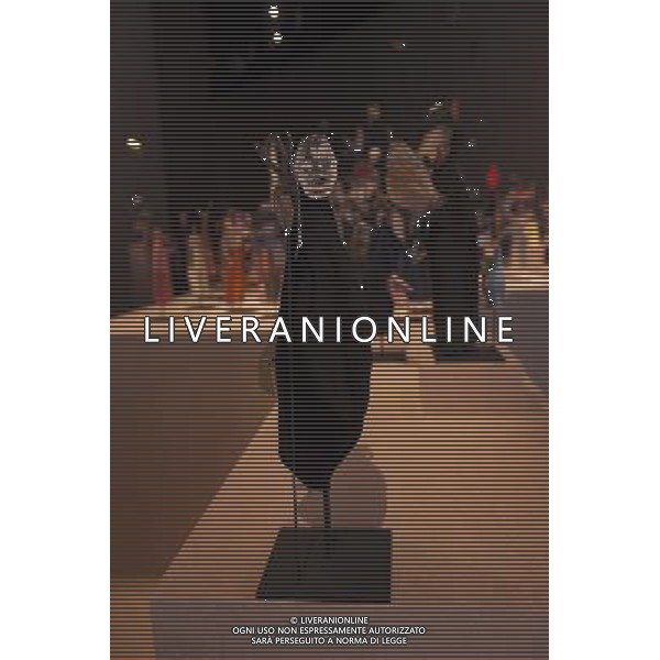 Geoffrey agricoltori  il chirurgo e il fotografo sarˆ mostrato per la prima volta nella sua forma completa. Sviluppato nell\'arco di 3 anni il lavoro consiste di centinaia di marionette, come figure, composte da immagini ricavate da vecchi libri e riviste montate su forme tessuto. La mostra dura dal 26 marzo 2013 - 28 luglio 2013 The Curve, Barbican. Londra ©Photoshot/AGENZIA ALDO LIVERANI SAS-ITALY ONLY - EDITORIAL USE ONLY